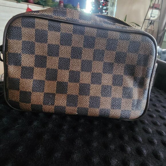 Louis Vuitton shaving bag - Picture 5 of 8